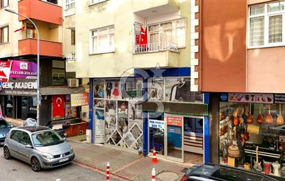 Ümraniye Atakent Mahallesi nde Satılık Dükkan