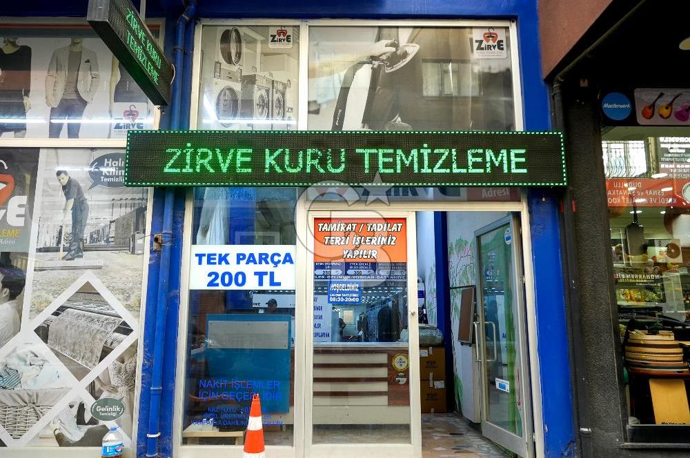 Ümraniye Atakent Mahallesi nde Satılık Dükkan