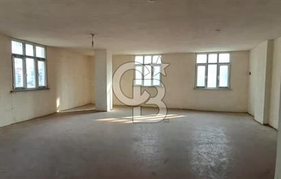 Arnavutköy ana cadde üzerinde kiralık işyeri katları veya tamamı