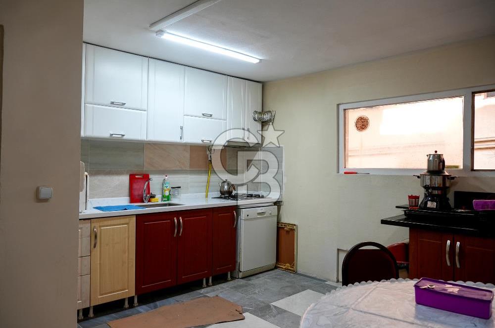 Ümraniye Atakent Mahallesi nde Satılık Dükkan