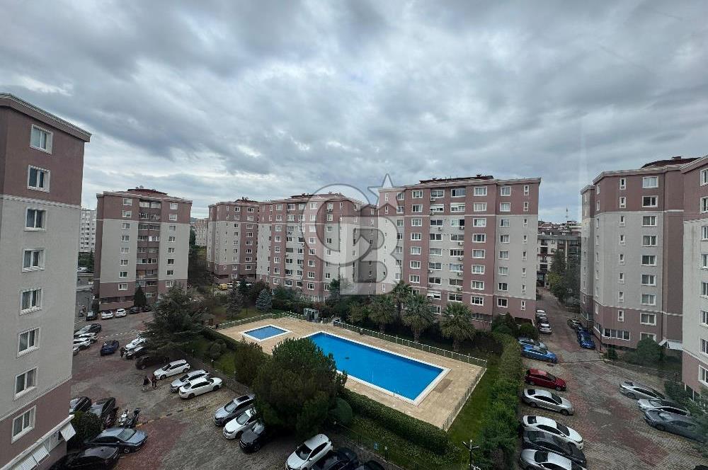 Çekmeköy Yeşil Belde Sitesi'nde 3 + 1 Geniş Daire