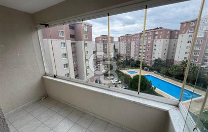 Çekmeköy Yeşil Belde Sitesi'nde 3 + 1 Geniş Daire