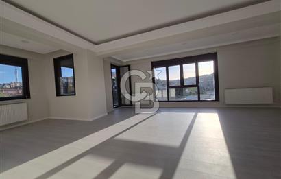 ÜSKÜDAR BURHANİYEDE YENİ BİNADA OTOPARKLI 3+1 KİRALIK DAİRE