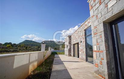Muğla Menteşe Yenice’de Satılık Taş Villa