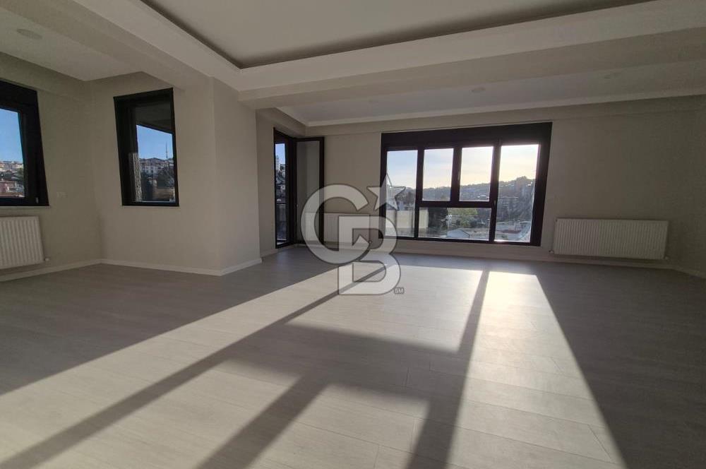 ÜSKÜDAR BURHANİYEDE YENİ BİNADA OTOPARKLI 3+1 KİRALIK DAİRE