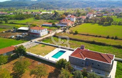Muğla Menteşe Yenice’de Satılık Taş Villa