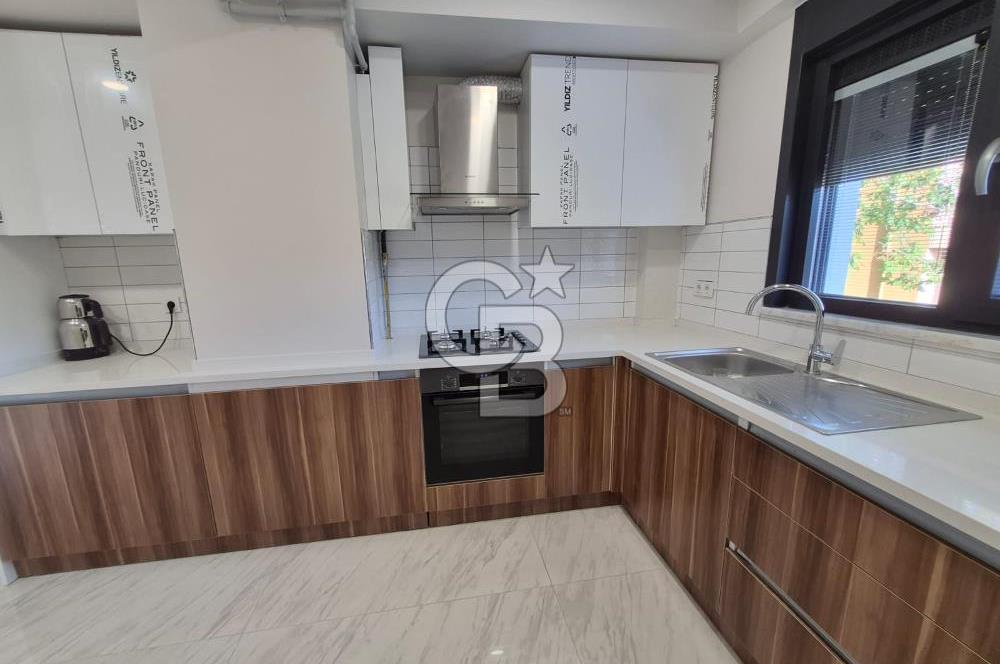 ÜSKÜDAR BURHANİYEDE YENİ BİNADA OTOPARKLI 3+1 KİRALIK DAİRE