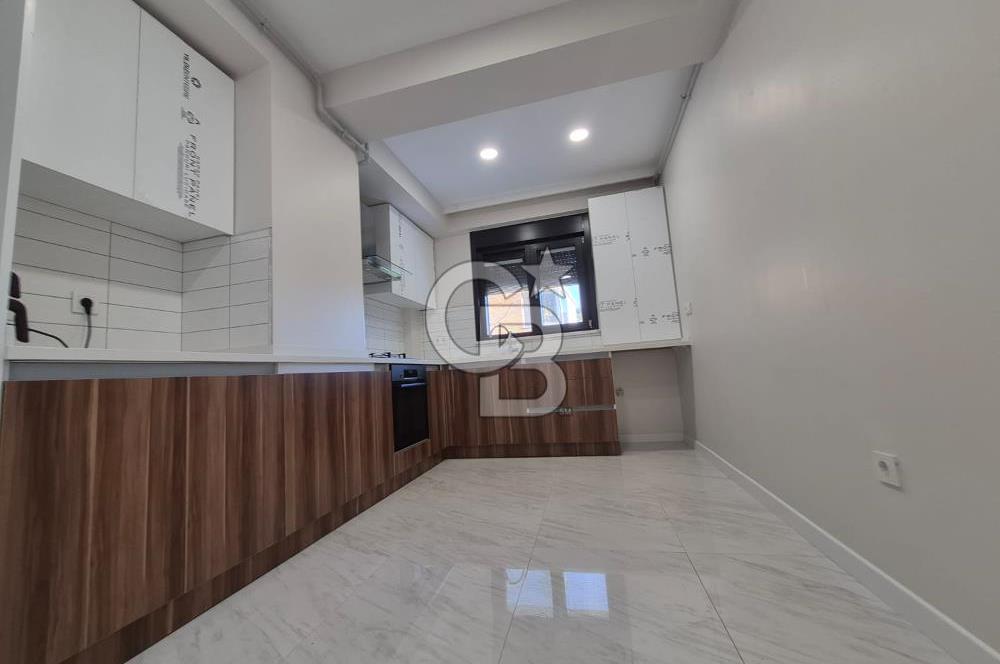 ÜSKÜDAR BURHANİYEDE YENİ BİNADA OTOPARKLI 3+1 KİRALIK DAİRE