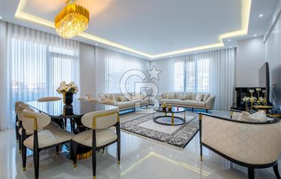 BAŞİSKELE'DE PANORAMİK DENİZ MANZARALI 6+1 LÜKS MÜSTAKİL VİLLA