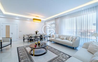 BAŞİSKELE'DE PANORAMİK DENİZ MANZARALI 6+1 LÜKS MÜSTAKİL VİLLA