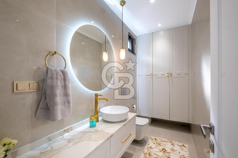 BAŞİSKELE'DE PANORAMİK DENİZ MANZARALI 6+1 LÜKS MÜSTAKİL VİLLA