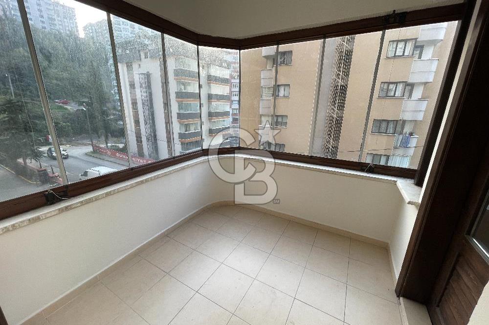 COLDWELL BANKER LİKA'DAN DURU SİTESİNDE SATILIK 3+1 FIRSAT DAİRE