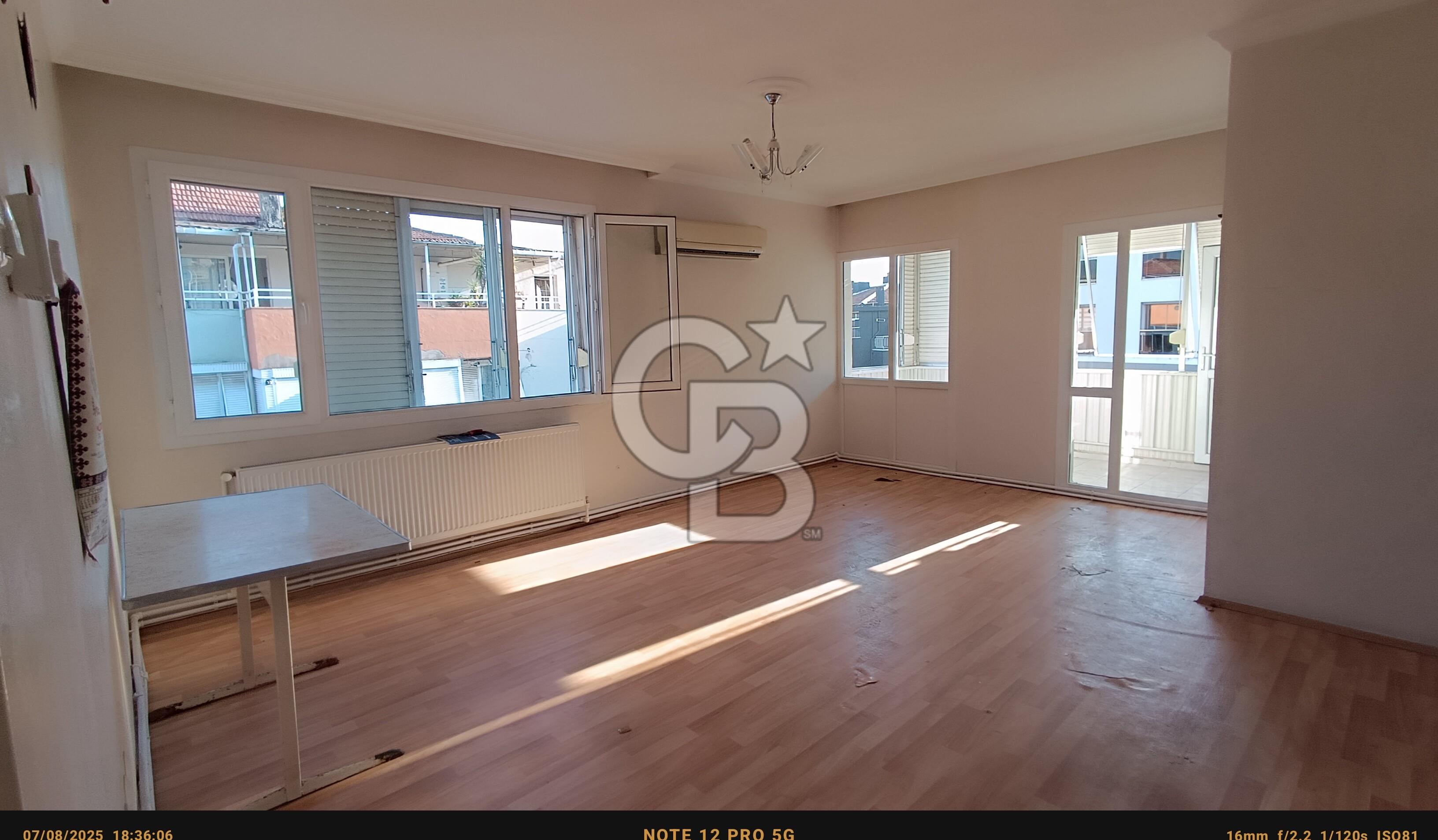 BORNOVA ERZENE MAH SATILIK 3+1 DAİRE