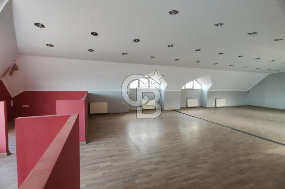 Trabzon Meydanda Ticaretin Kalbinde Kiralık Prestijli İş Yeri!