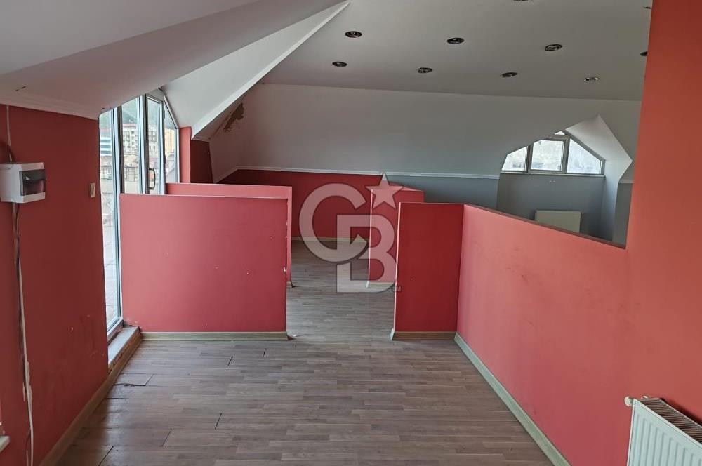 Trabzon Meydanda Ticaretin Kalbinde Kiralık Prestijli İş Yeri!