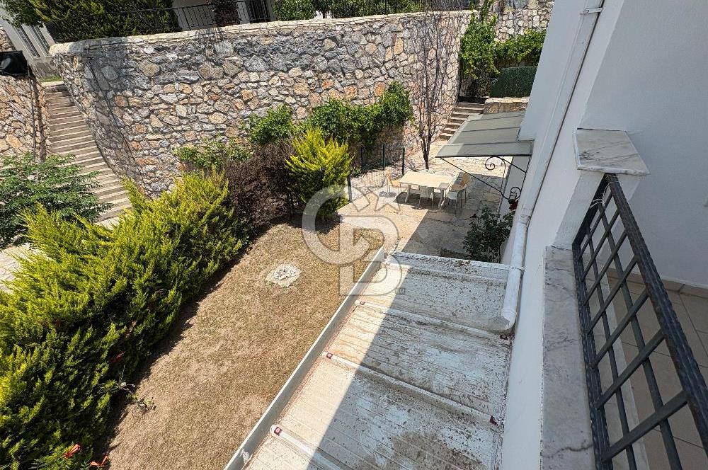 Milas Meşelikte Sİte İçinde 2+1 Dubleks Bahçeli Ev