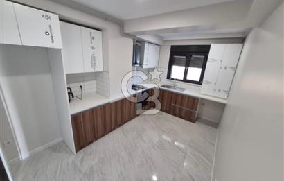 ÜSKÜDAR BURHANİYEDE YENİ BİNADA OTOPARKLI 3+1 KİRALIK DAİRE