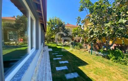 Çanakkale Umurbey'de Denize Sıfır Site'de 3+1 Tam Müstakil Villa