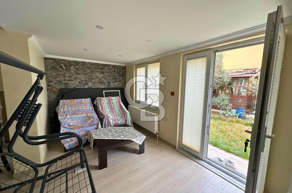 Çanakkale Umurbey'de Denize Sıfır Site'de 3+1 Tam Müstakil Villa