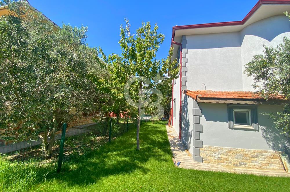 Çanakkale Umurbey'de Denize Sıfır Site'de 3+1 Tam Müstakil Villa