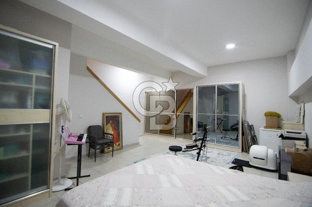 35. Sokak Sitesi Tripleks Bahçeli Satılık 3+1