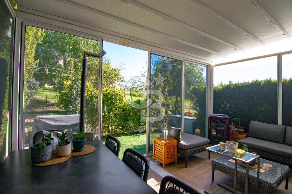 35. Sokak Sitesi Tripleks Bahçeli Satılık 3+1