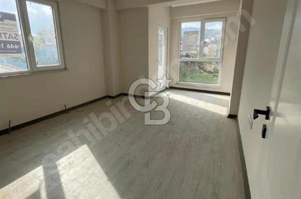 SULTANBEYLİ NECİP FAZIL SIFIR DUBLEKS DAİRE