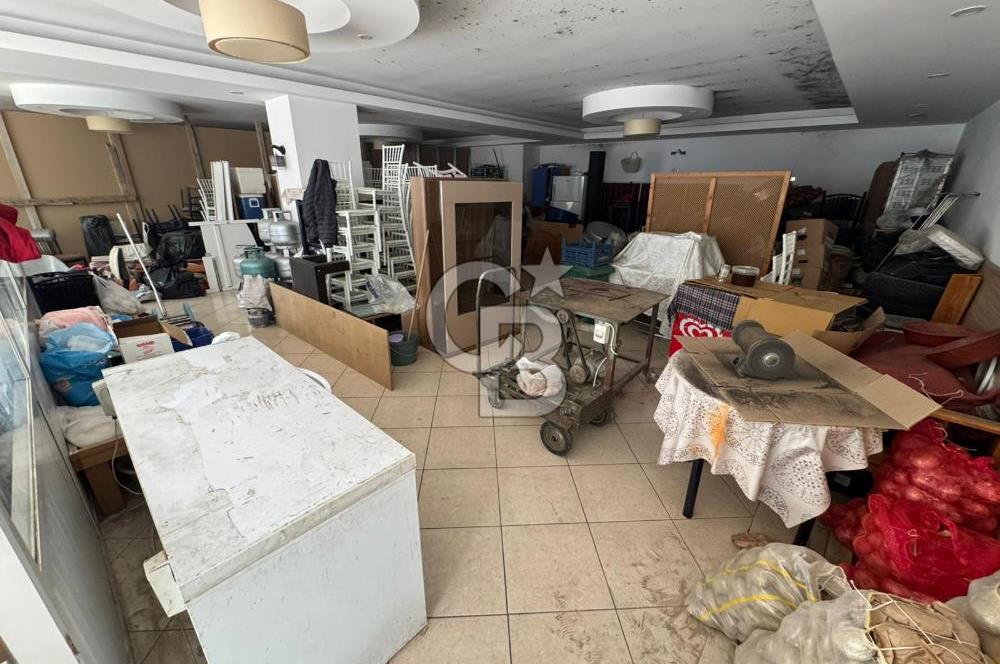 NEŞET ERTAŞ CADDESİNE 1 BİNA MESAFEDE HER İŞE UYGUN 400m² DÜKKAN