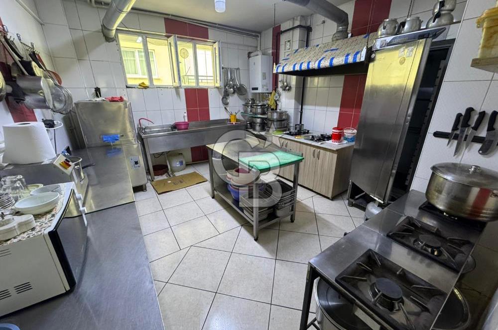 NEŞET ERTAŞ CADDESİNE 1 BİNA MESAFEDE HER İŞE UYGUN 400m² DÜKKAN