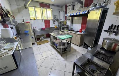 NEŞET ERTAŞ CADDESİNE 1 BİNA MESAFEDE HER İŞE UYGUN 400m² DÜKKAN