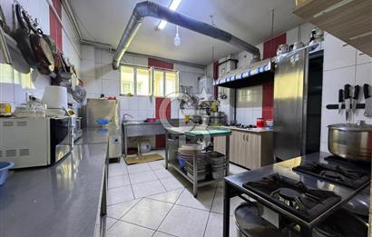 NEŞET ERTAŞ CADDESİNE 1 BİNA MESAFEDE HER İŞE UYGUN 400m² DÜKKAN