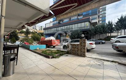 NEŞET ERTAŞ CADDESİNE 1 BİNA MESAFEDE HER İŞE UYGUN 400m² DÜKKAN