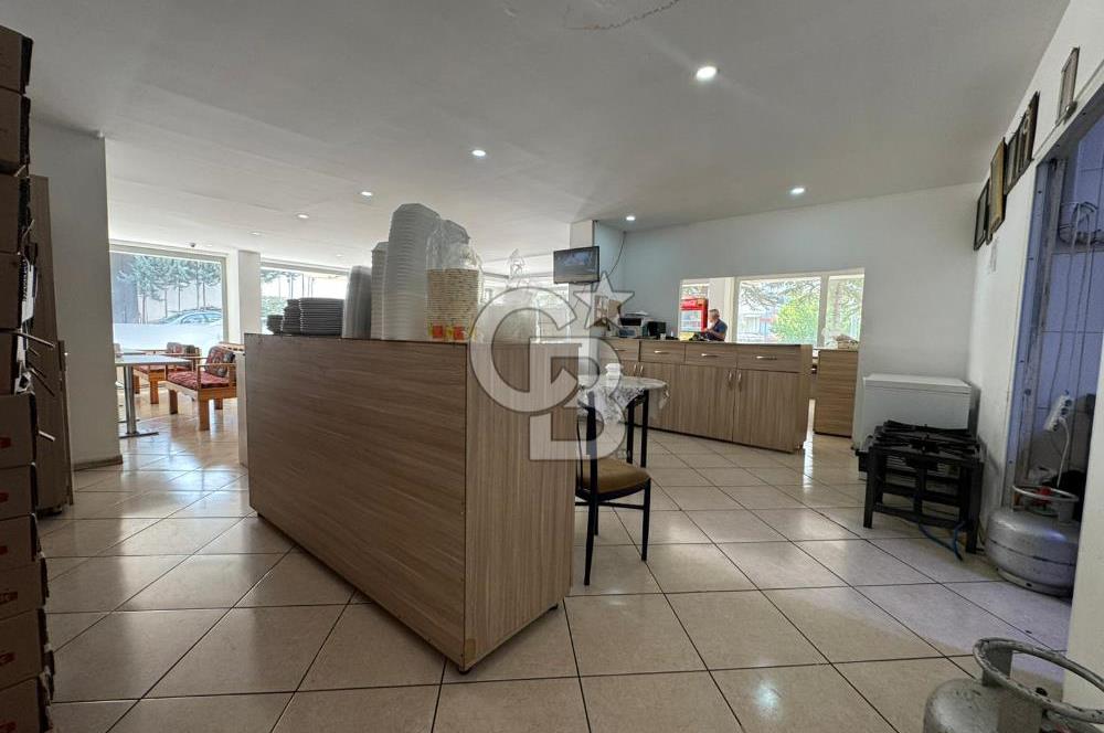 NEŞET ERTAŞ CADDESİNE 1 BİNA MESAFEDE HER İŞE UYGUN 400m² DÜKKAN