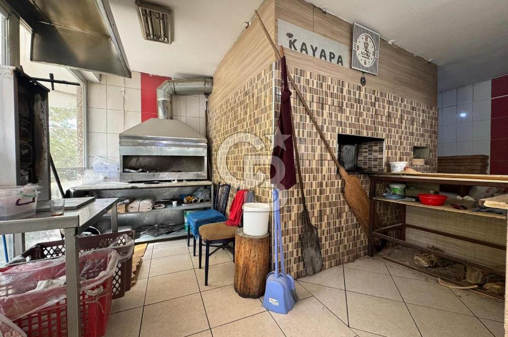 NEŞET ERTAŞ CADDESİNE 1 BİNA MESAFEDE HER İŞE UYGUN 400m² DÜKKAN