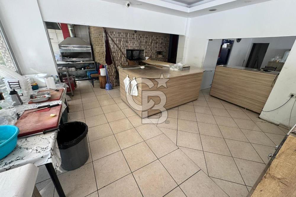 NEŞET ERTAŞ CADDESİNE 1 BİNA MESAFEDE HER İŞE UYGUN 400m² DÜKKAN