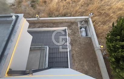 CB.Route'dan Dikili Salihlerde Deniz Manzaralı Müstakil Villa