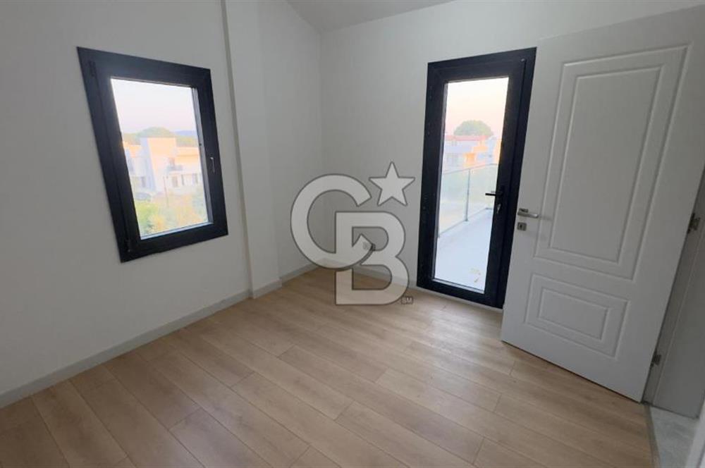 CB.Route'dan Dikili Salihlerde Deniz Manzaralı Müstakil Villa