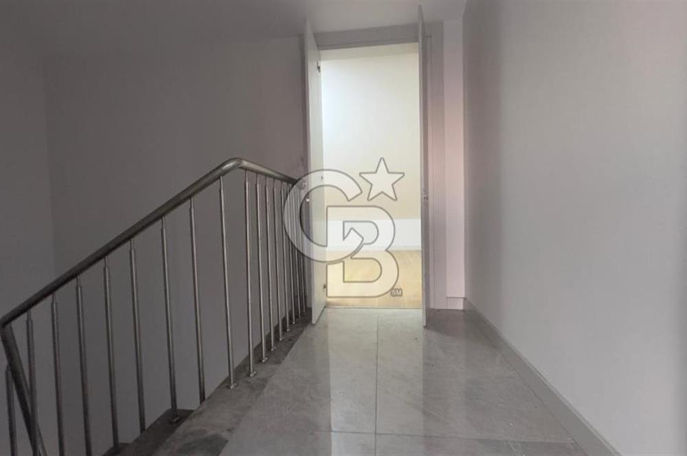 CB.Route'dan Dikili Salihlerde Deniz Manzaralı Müstakil Villa