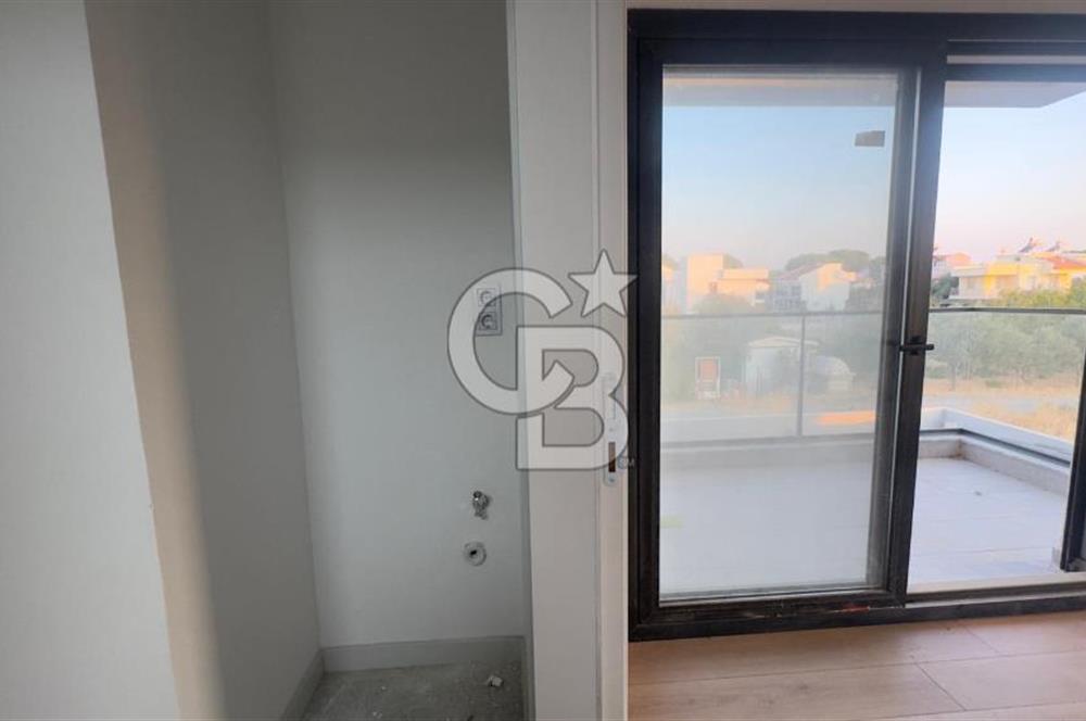 CB.Route'dan Dikili Salihlerde Deniz Manzaralı Müstakil Villa