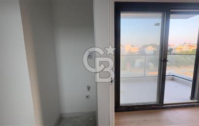 CB.Route'dan Dikili Salihlerde Deniz Manzaralı Müstakil Villa