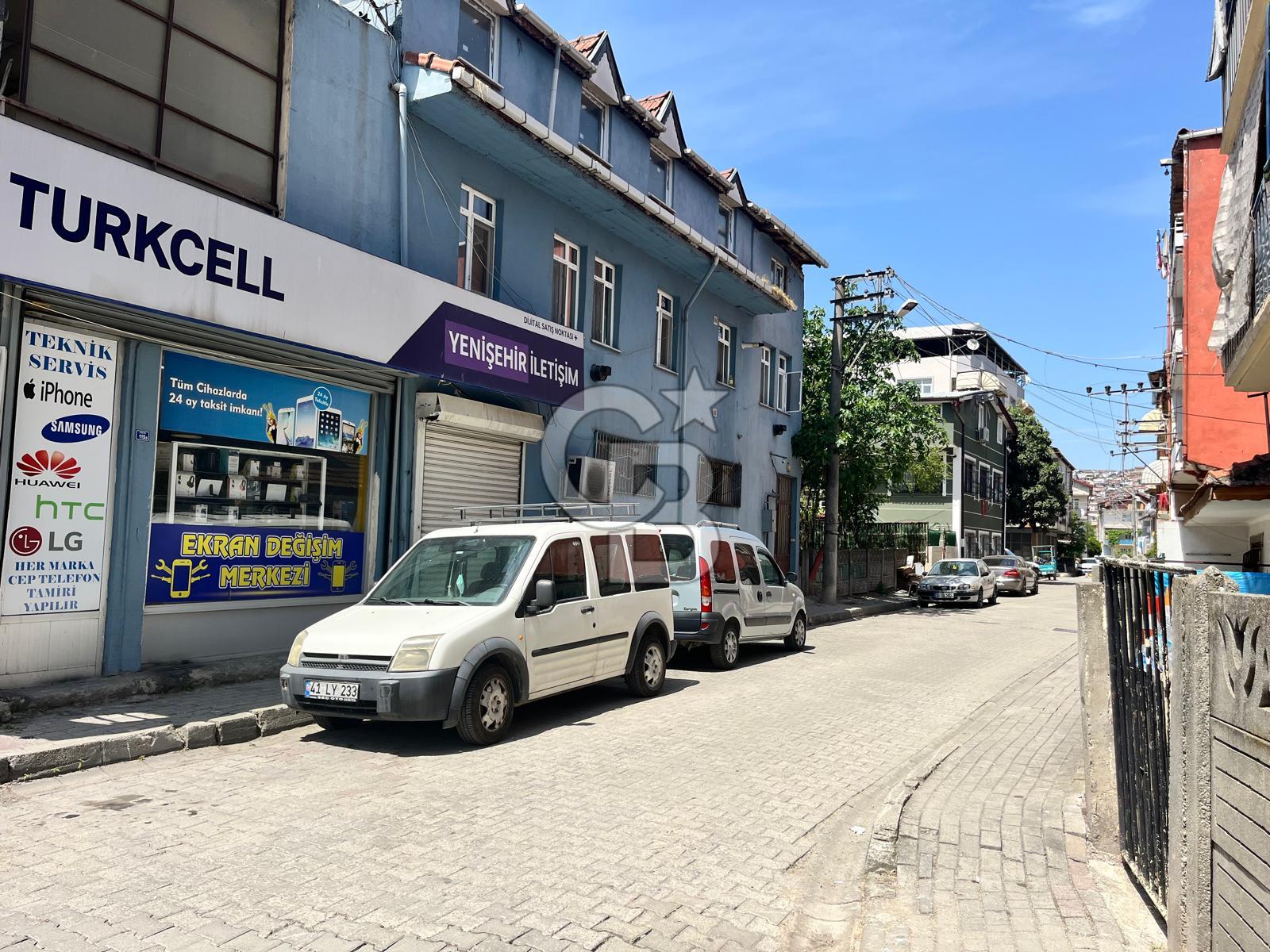 TRAMVAY DURAĞI YAKINI YENİŞEHİR DE SATILIK 300M2 ARSA