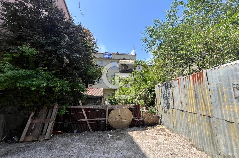 TRAMVAY DURAĞI YAKINI YENİŞEHİR DE SATILIK 300M2 ARSA