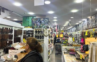 CB AKADEMİ İZMİT KARABAŞ MH. İKİZLİÇEŞME DE SATILIK DÜKKAN