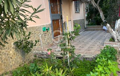 ŞARKÖY HOŞKÖY' DE DENİZE SIFIR SİTEDE YAZLIK TRİPLEX VİLLA