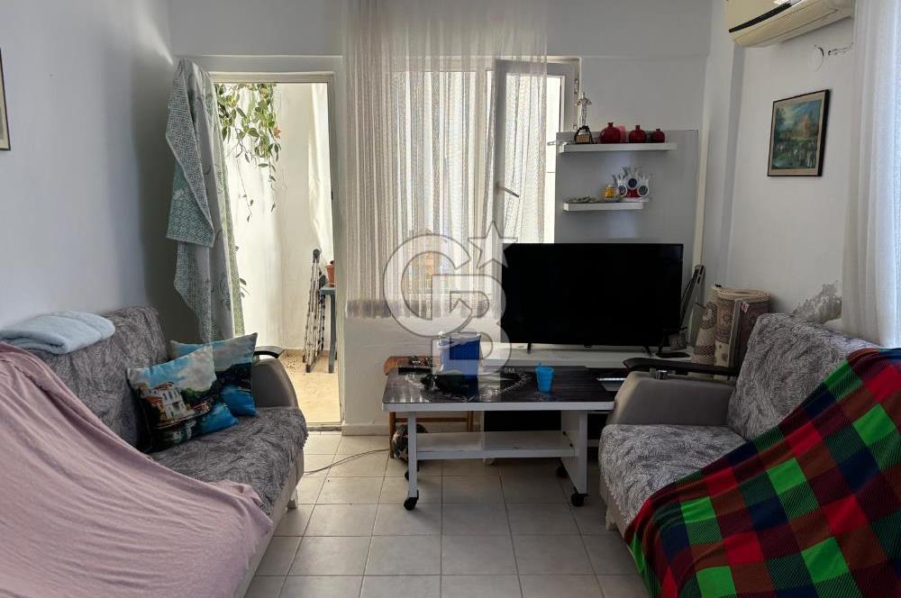 ŞARKÖY HOŞKÖY' DE DENİZE SIFIR SİTEDE YAZLIK TRİPLEX VİLLA