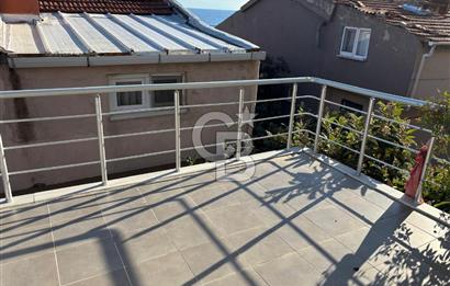 ŞARKÖY HOŞKÖY' DE DENİZE SIFIR SİTEDE YAZLIK TRİPLEX VİLLA