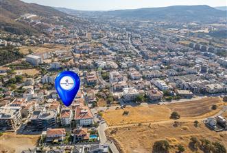 GÜZELBAHÇE YELKİDE SATILIK SİTE İÇERİSİNDE BAHÇELİ 3+1 DAİRE - 3 - 315118