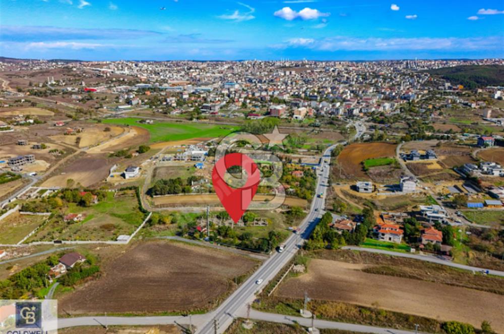 Arnavutköy Haraçcı'da Satılık Tek Ticari Arsa