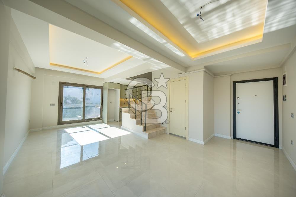 URLA SANAT SOKAĞINA YAKIN SATILIK 2+1 DUBLEKS LÜKS DAİRE