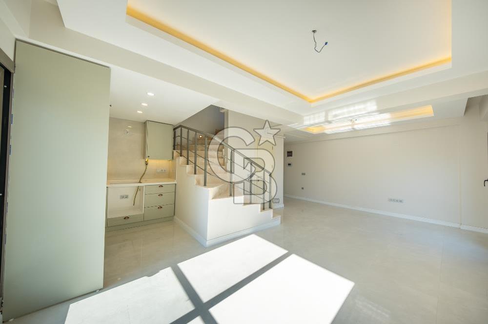 URLA SANAT SOKAĞINA YAKIN SATILIK 2+1 DUBLEKS LÜKS DAİRE